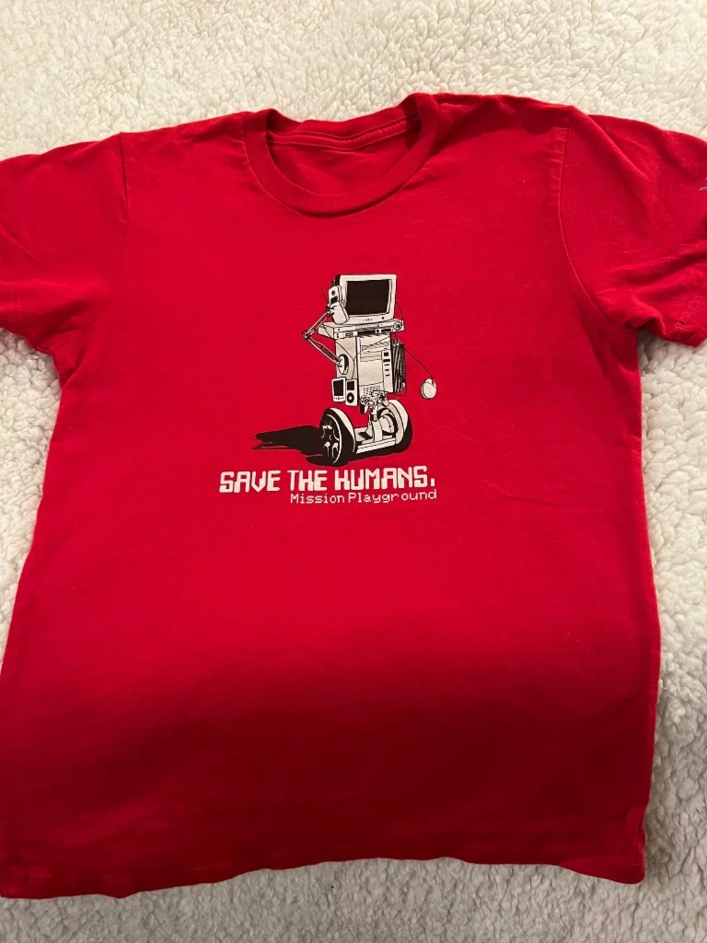 Save the Humans! Mission Playground organic message tee. - Picture 5 of 5